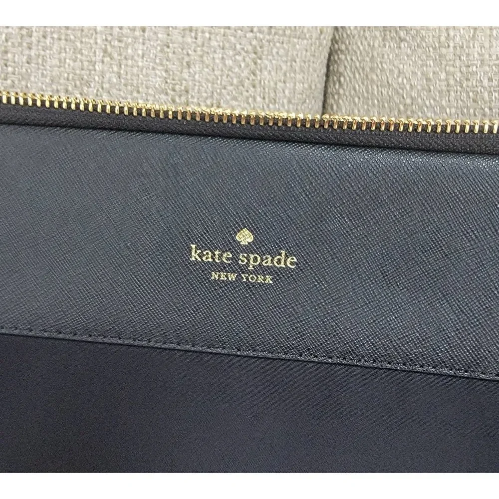 Kate Spade New York Slim Sleeve 14